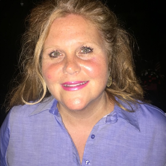 Meet your Posher, Janine - Picture 1 of 1